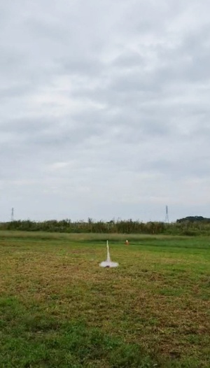 モデルロケットプロジェクトが野田スポーツ公園にてモデルロケット独自機体の打上試験を実施 18年度のお知らせ 工学院大学 モデルロケットプロジェクトが野田スポーツ公園にてモデルロケット独自機体の打上試験を実施 18年度のお知らせ 工学院大学